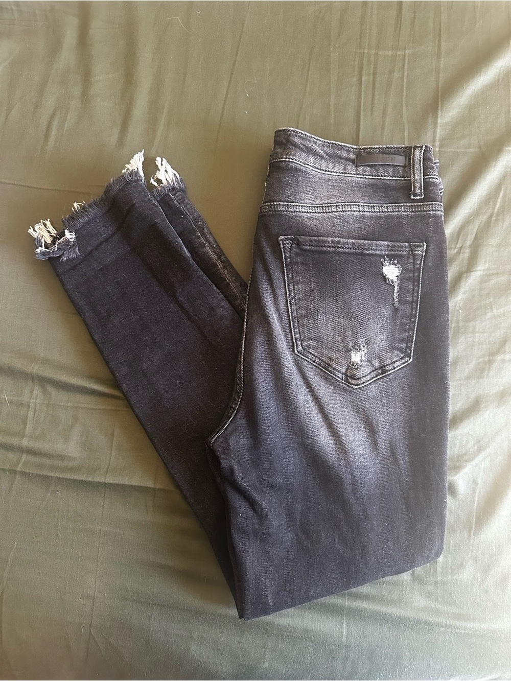 Women’s Distressed Black Skinny Jeans with Frayed Hems - Picture 2 of 4